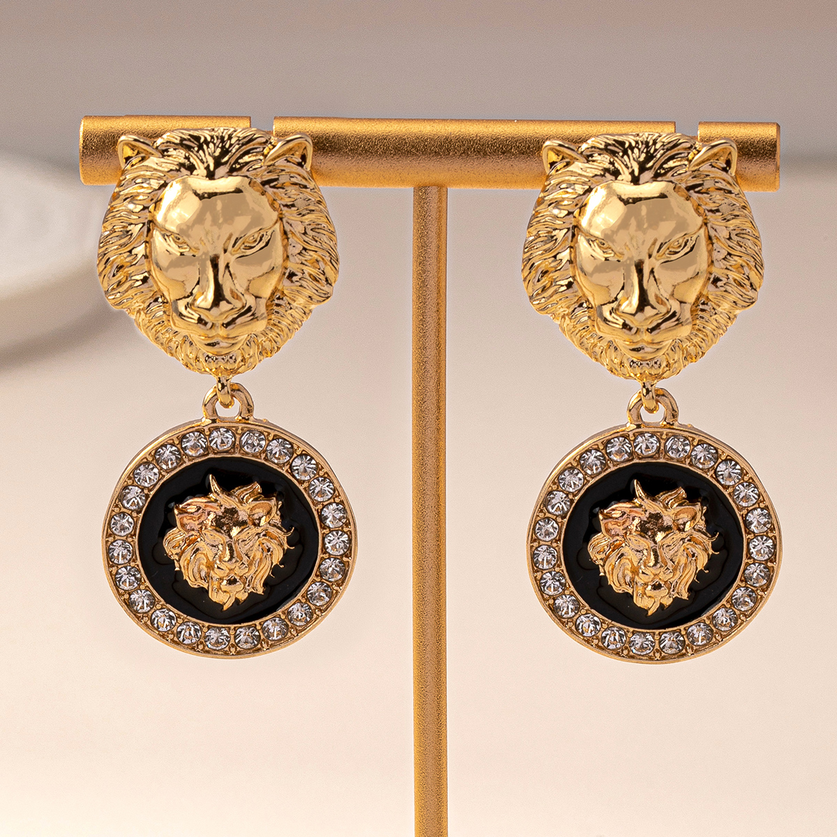 1 Pair Hip-Hop Rock Lion Carving Alloy Drop Earrings display picture 4