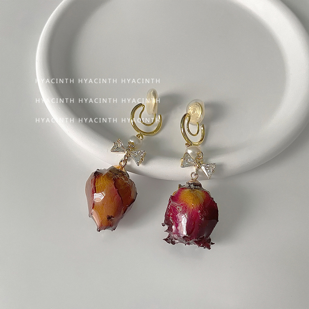 1 Paar Süss Einfacher Stil Blume Bogenknoten Perle Inlay Kupfer Zirkon 18 Karat Vergoldet Tropfenohrringe display picture 1