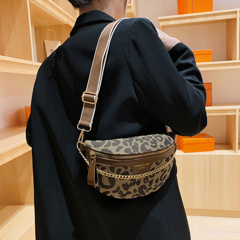 Women's Streetwear Geometric Leopard Canvas Waist Bags display picture 3