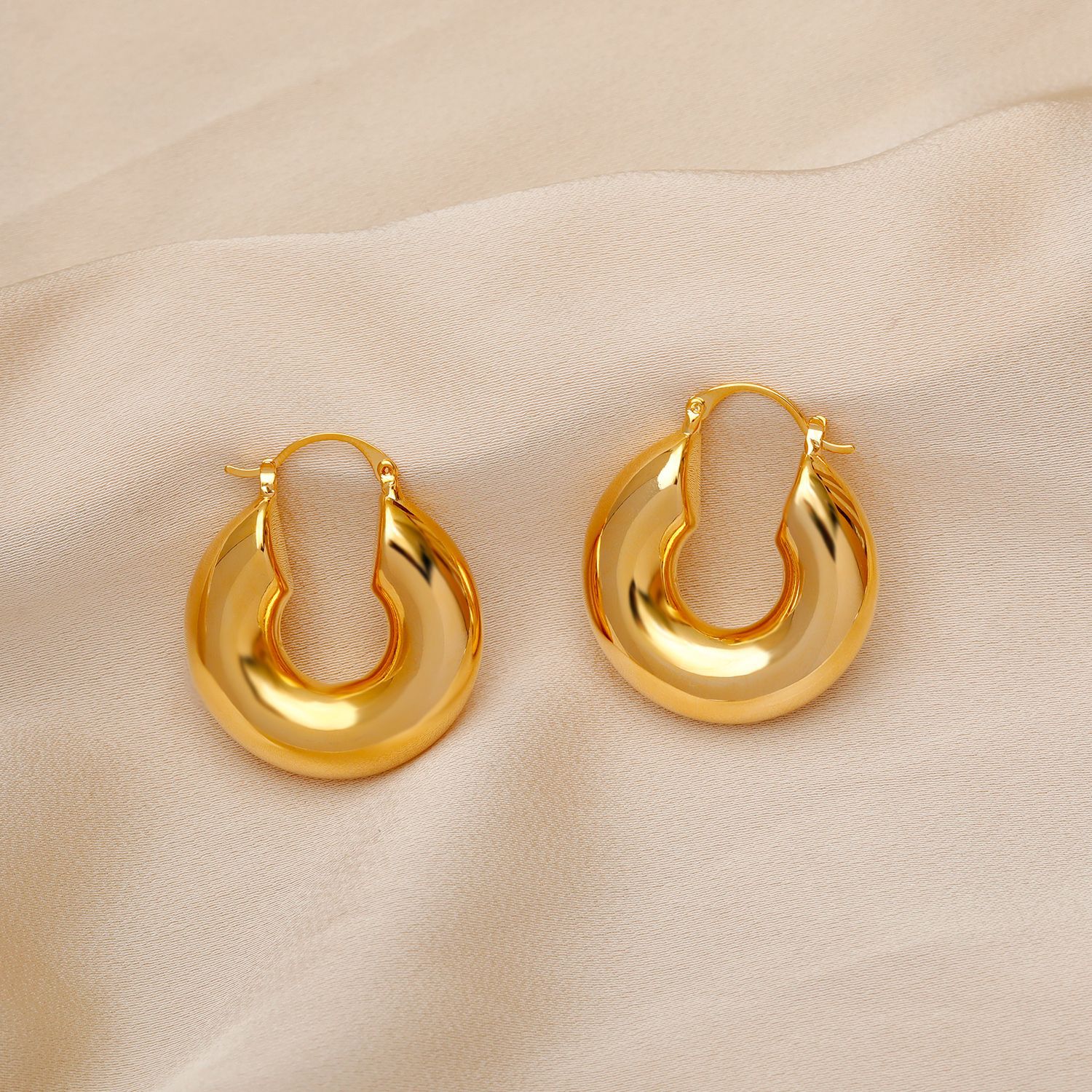 1 Par Estilo Vintage Estilo Simple Color Sólido Enchapado Cobre Chapados en oro de 18k Pendientes display picture 5