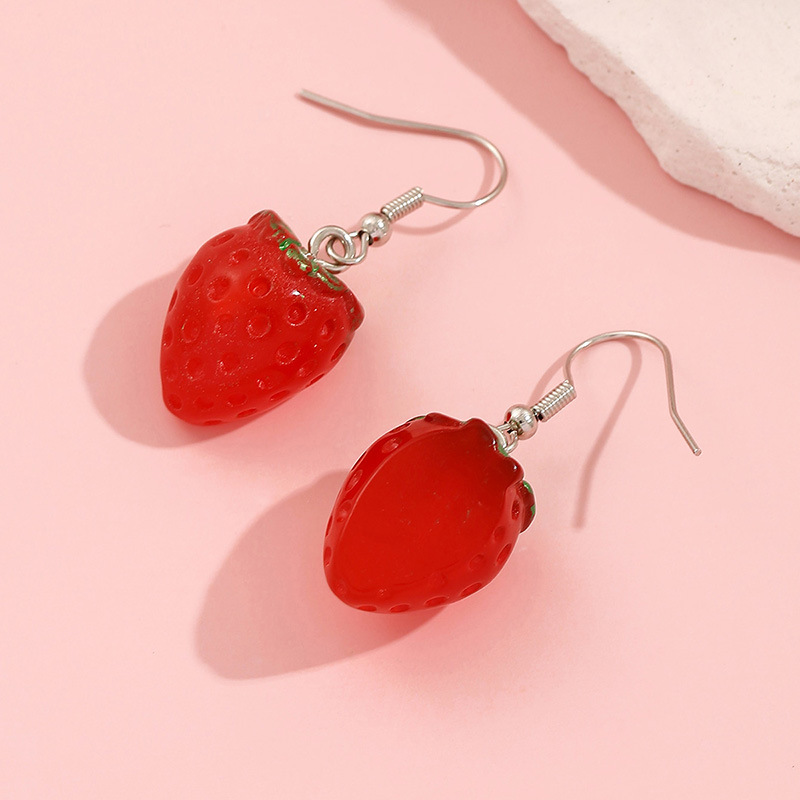 1 Pair Cute Sweet Strawberry Resin Drop Earrings display picture 5