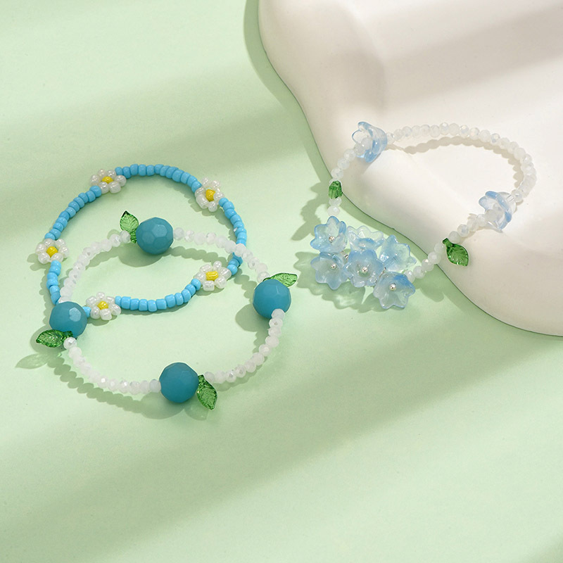 Sweet Flower Crystal Seed Bead Beaded Women's Bracelets display picture 6