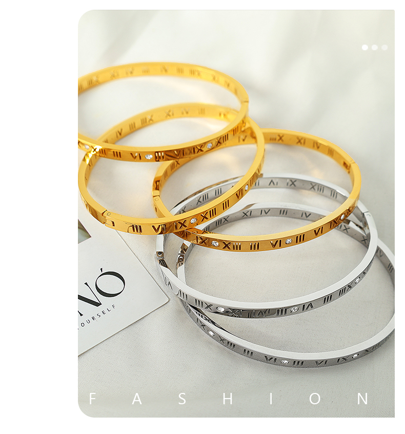 Titanium Steel 18K Gold Plated Vintage Style Simple Style Roman Numeral Zircon Bangle display picture 5