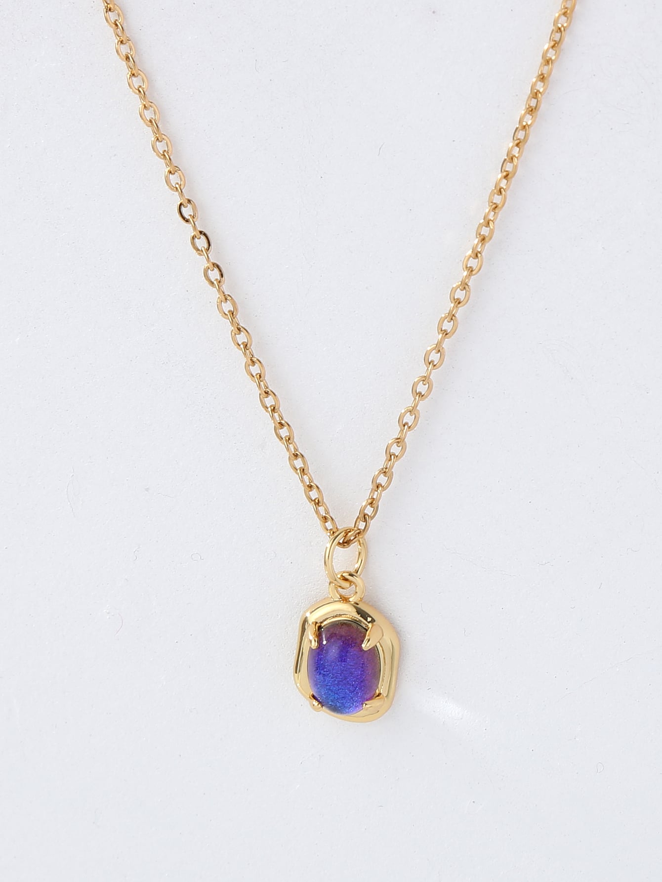 Copper 18K Gold Plated Elegant Shiny Geometric Zircon Pendant Necklace display picture 5