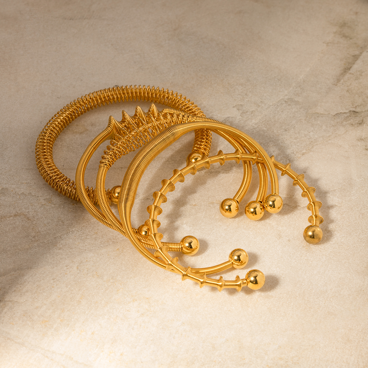 Acero Inoxidable Chapados en oro de 18k Estilo IG Elegante Geométrico Brazalete display picture 8