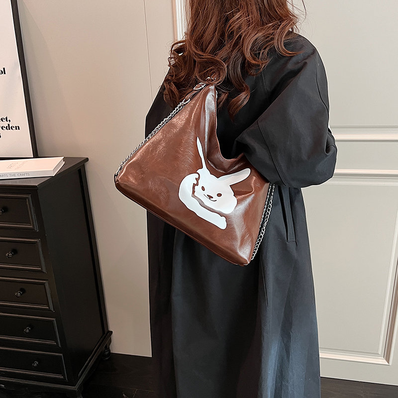 Women's Pu Leather Rabbit Classic Style Square Zipper Tote Bag display picture 16