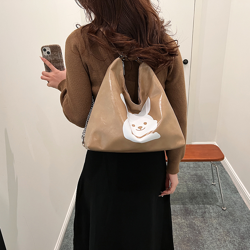 Women's Pu Leather Rabbit Classic Style Square Zipper Tote Bag display picture 8