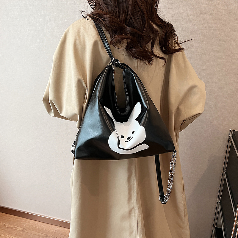 Women's Pu Leather Rabbit Classic Style Square Zipper Tote Bag display picture 14