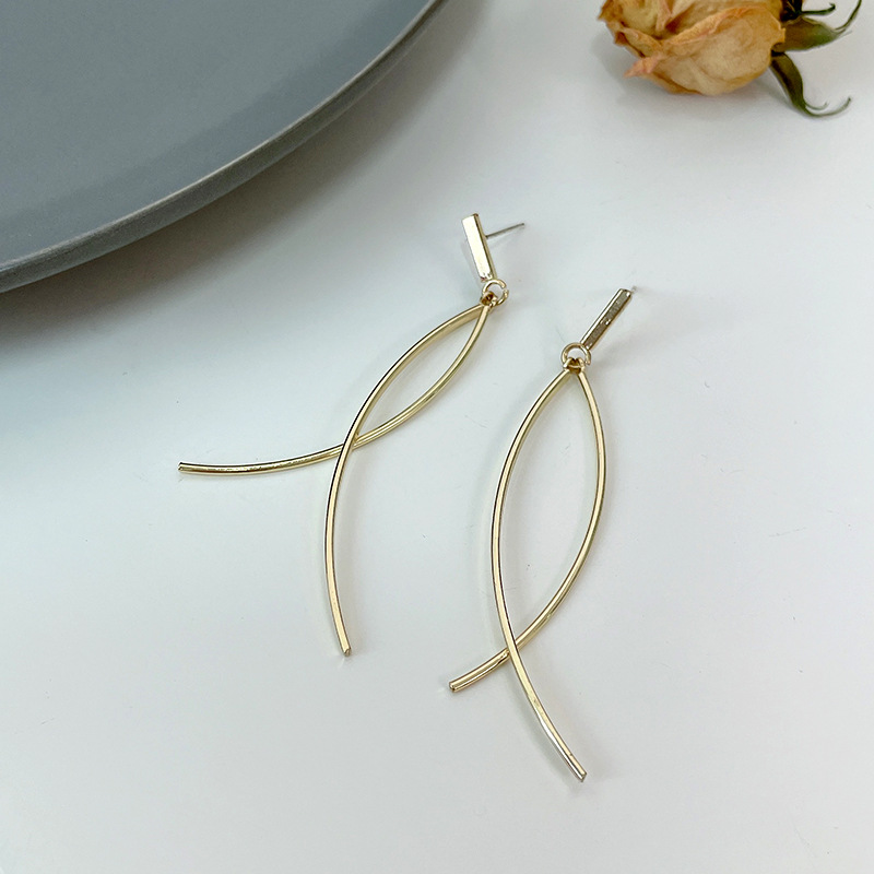 1 Pair IG Style Simple Style Lines Plating Copper 18K Gold Plated Drop Earrings display picture 3