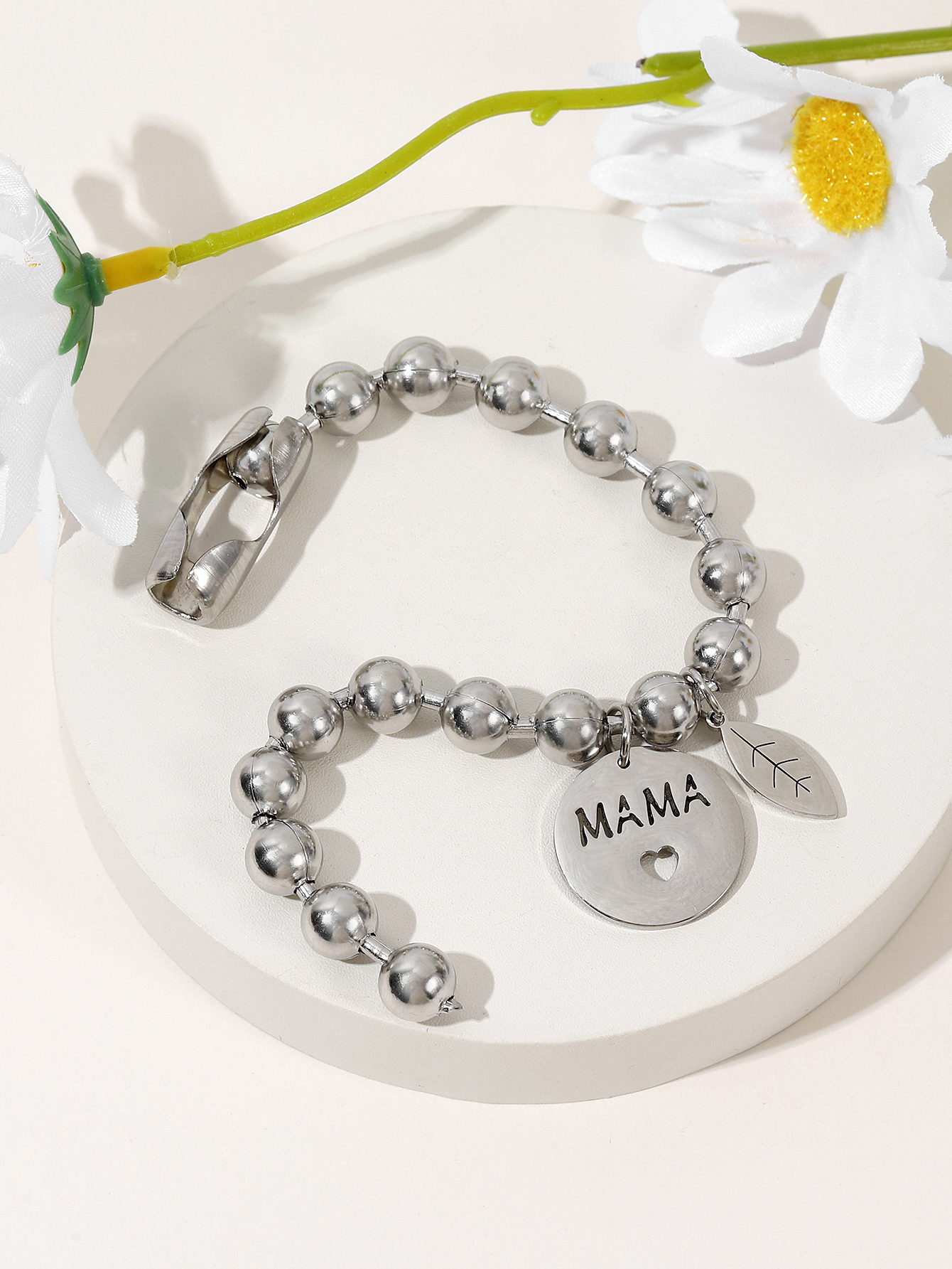 Stainless Steel Casual MAMA Simple Style Letter Leaves Beaded Carving Bracelets display picture 2