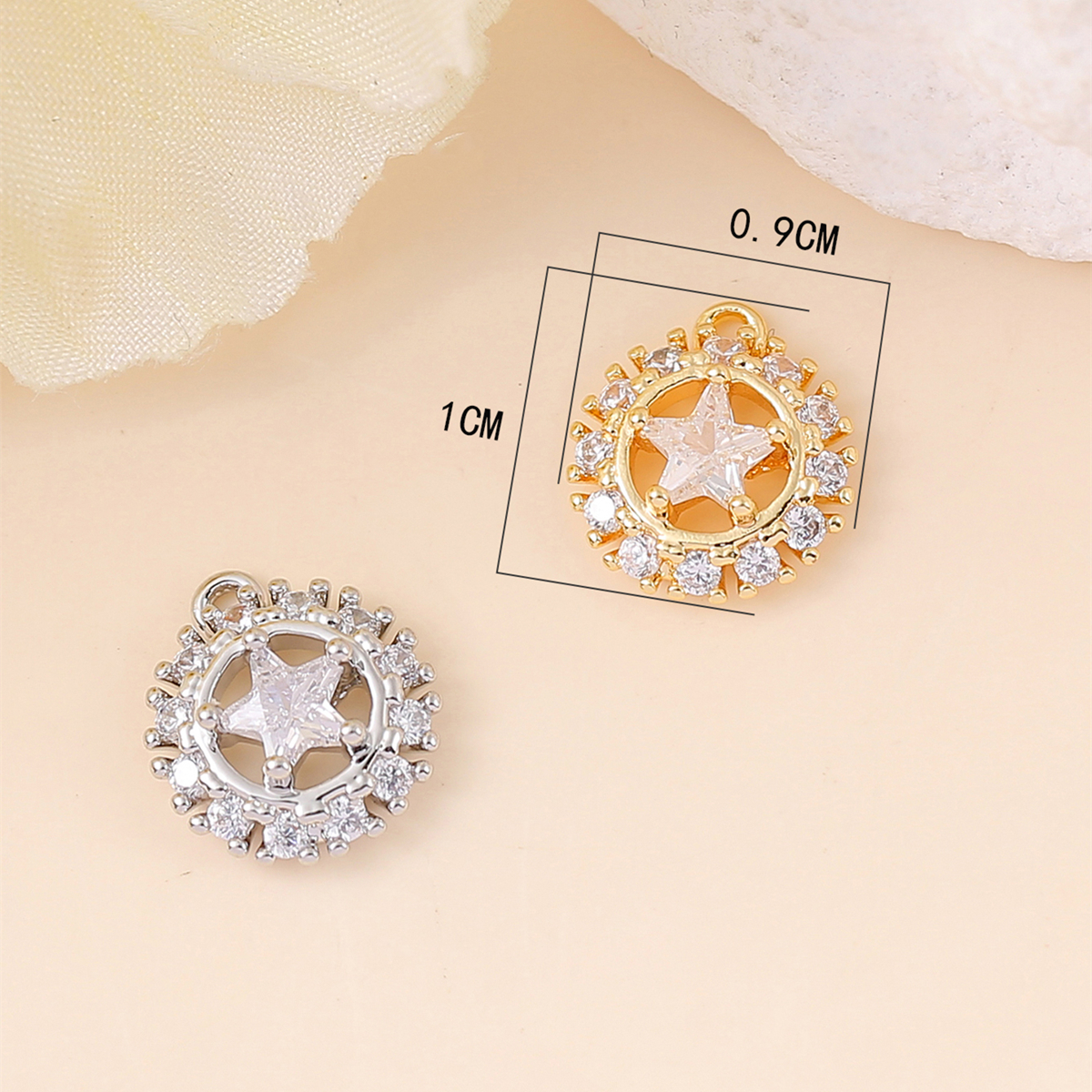 1 Piece 9 * 10mm Copper Zircon 18K Gold Plated White Gold Plated Round Star Polished Pendant display picture 2