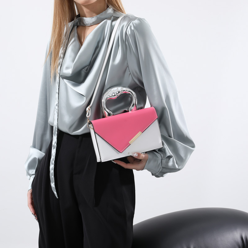 Women's Pu Leather Color Block Elegant Flip Cover Handbag display picture 7