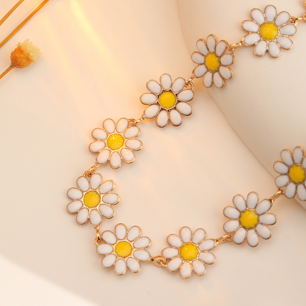 Copper 14K Gold Plated Cute Sweet Pastoral Flower Daisy Enamel Bracelets display picture 6