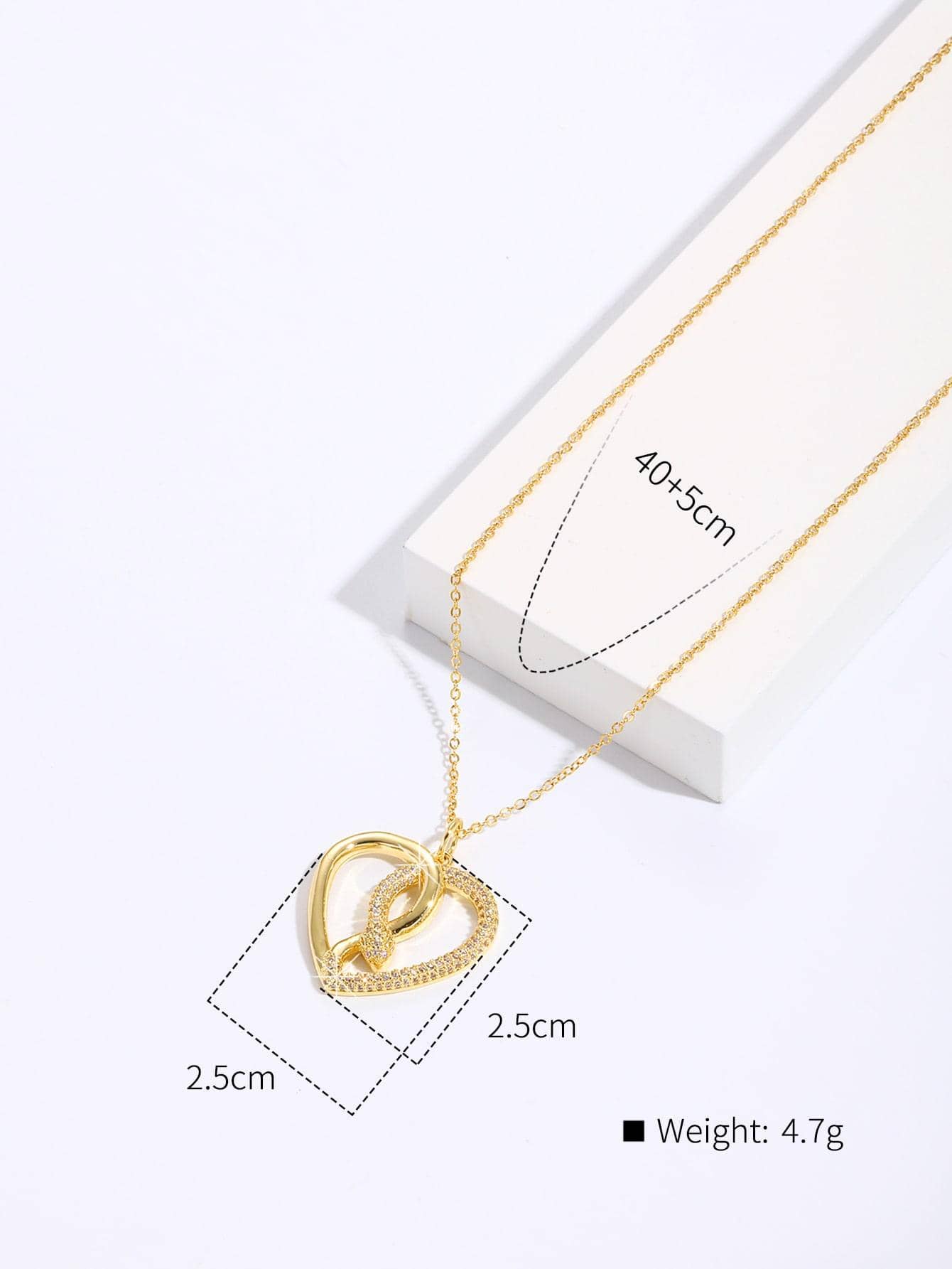Copper 18K Gold Plated Elegant Simple Style Heart Shape Snake Inlay Zircon Pendant Necklace display picture 6