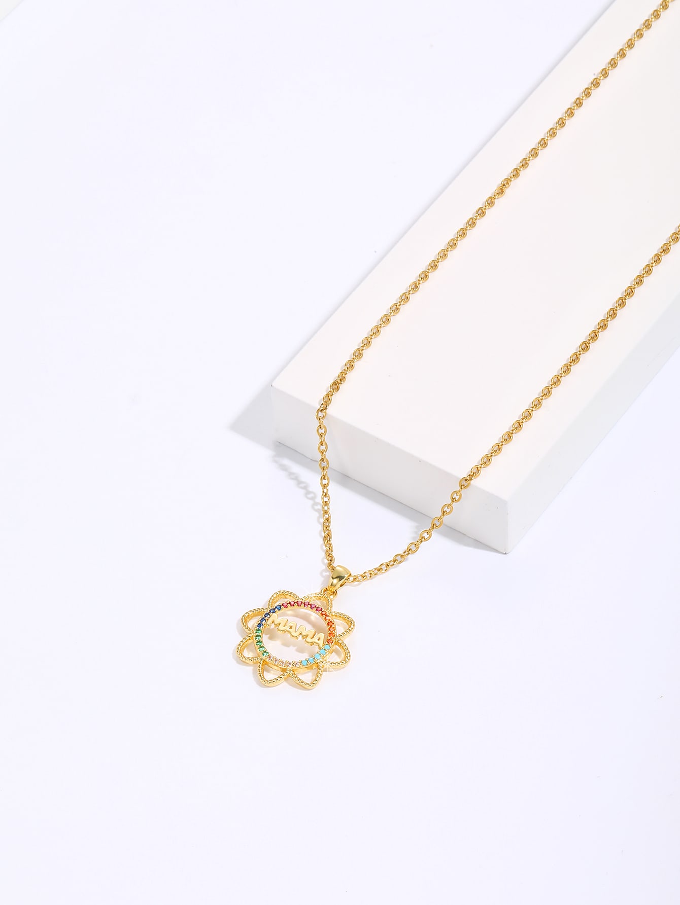 Copper 18K Gold Plated IG Style Simple Style Letter Flower Elephant Inlay Zircon Pendant Necklace display picture 4