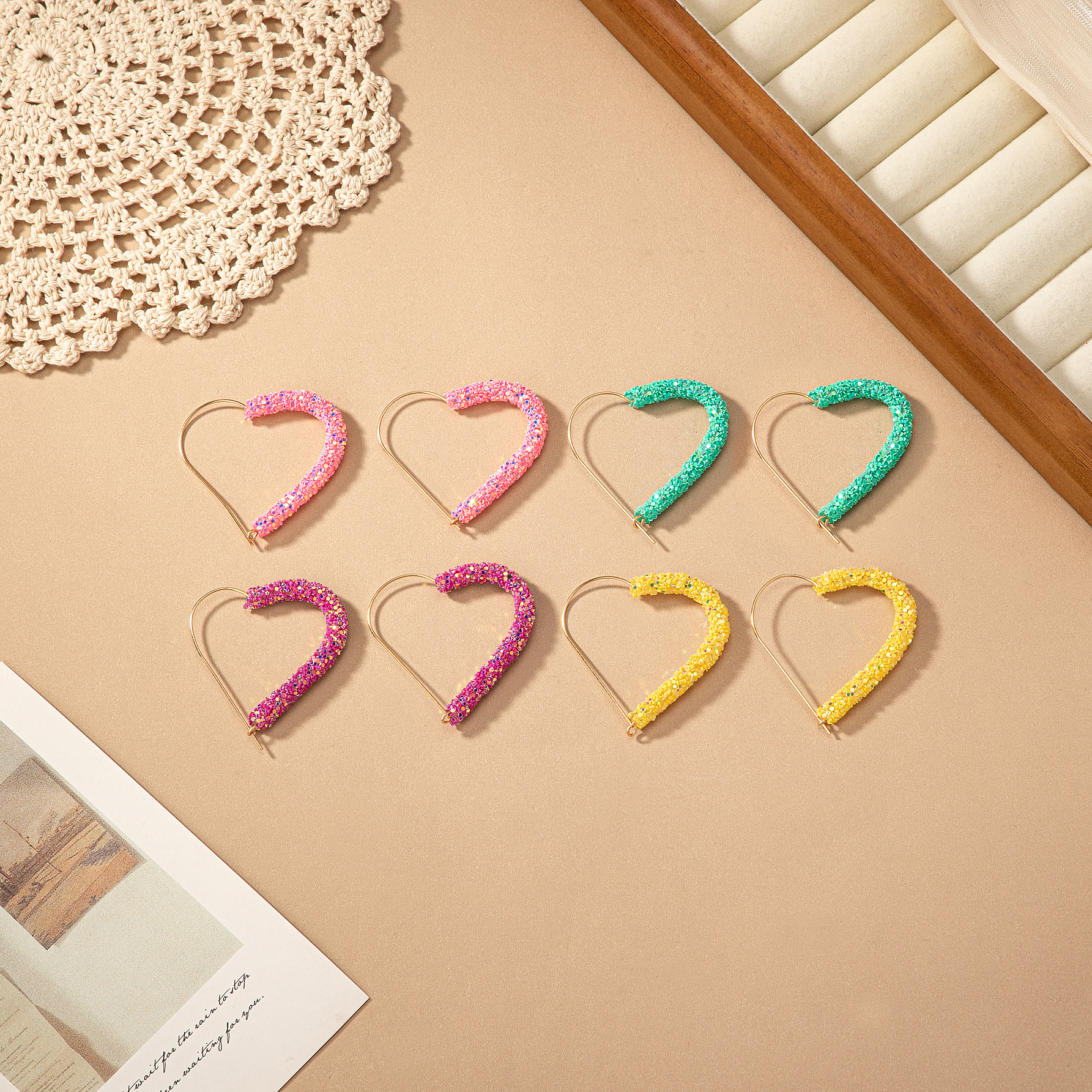 1 Pair Romantic Sweet Heart Shape Alloy Plastic 14K Gold Plated Hoop Earrings display picture 4