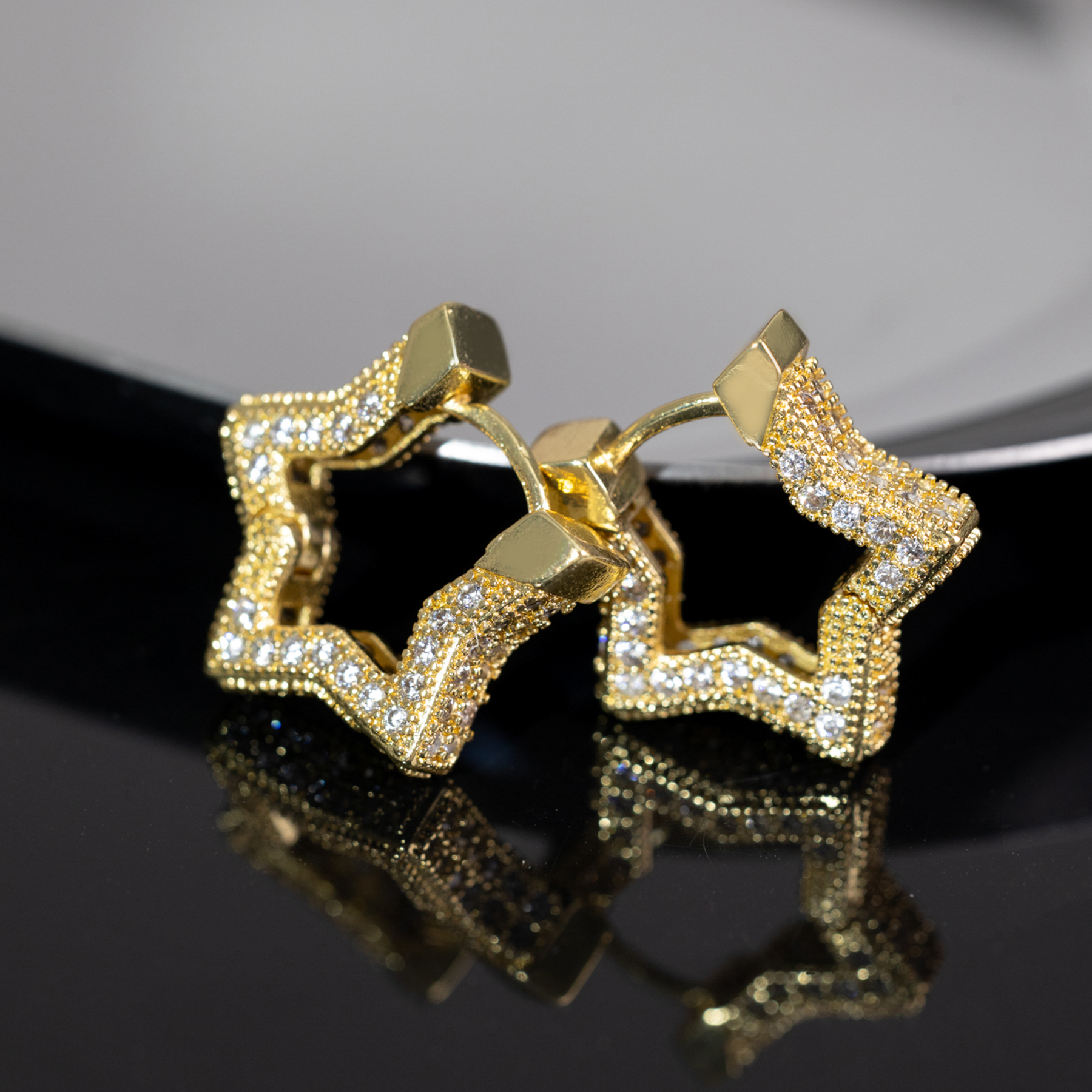 1 Pair Simple Style Star Plating Inlay Copper Zircon White Gold Plated Gold Plated Ear Studs display picture 7