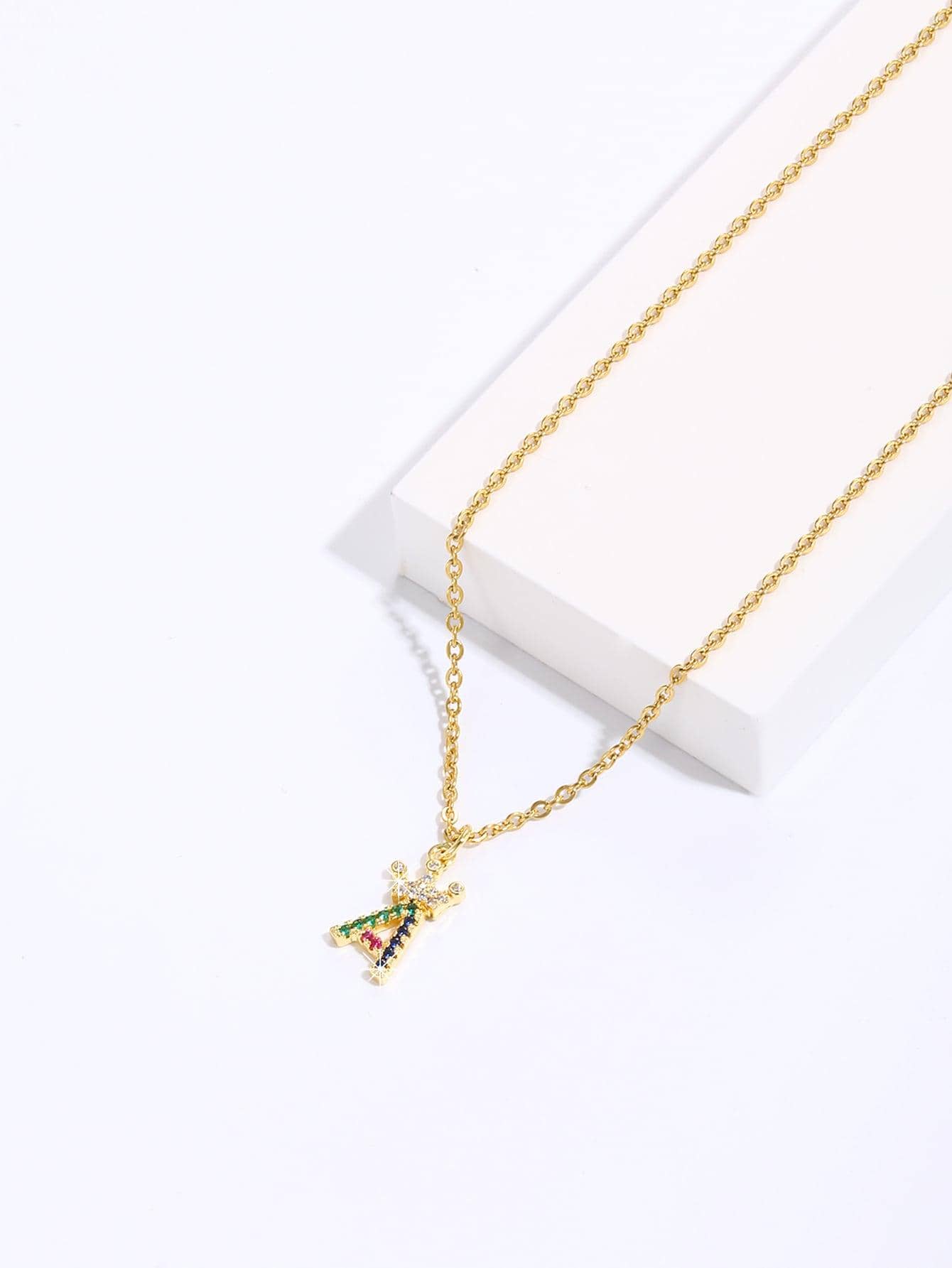 Copper 18K Gold Plated Simple Style Letter Crown Shell Inlay Artificial Pearls Zircon Pendant Necklace display picture 1