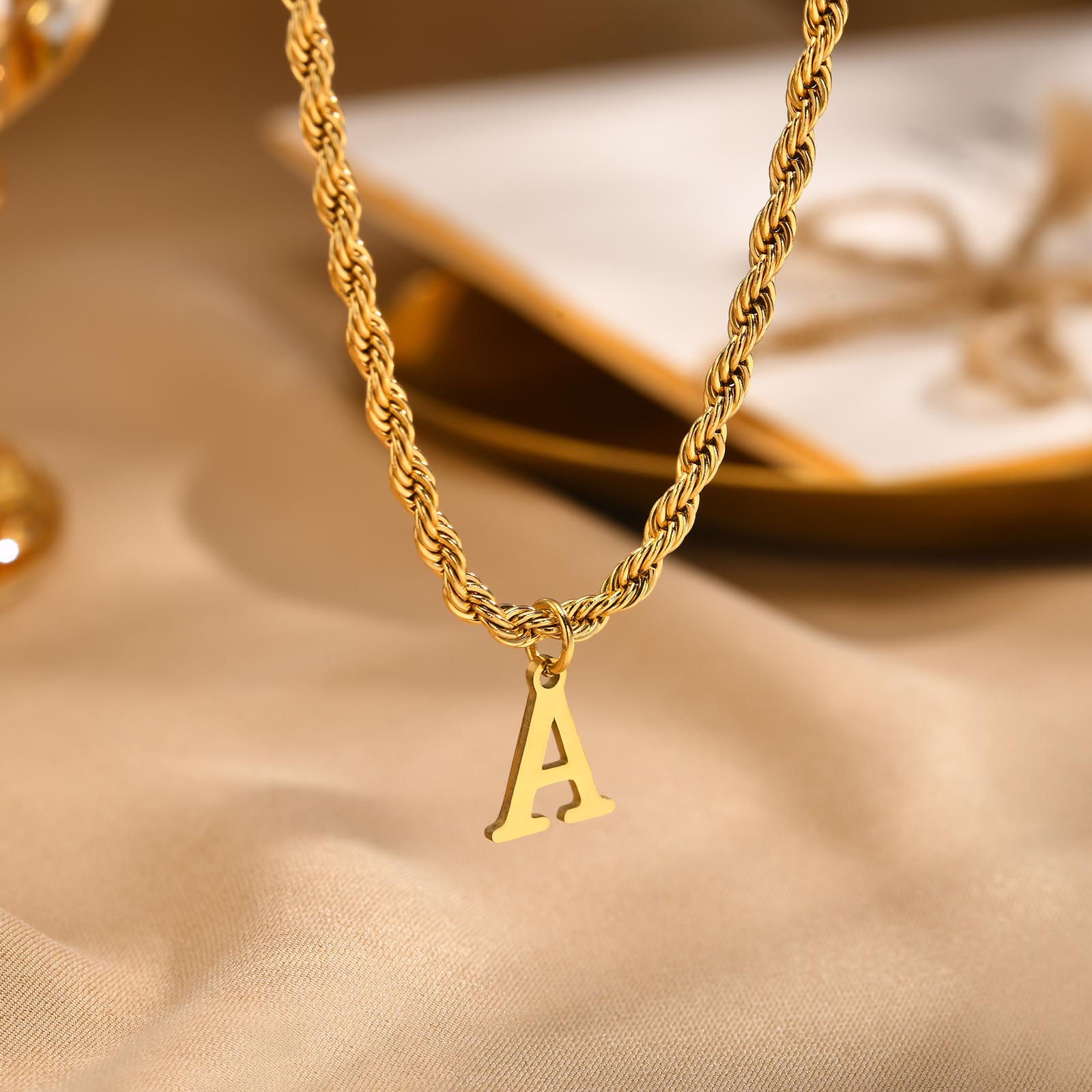 Stainless Steel 18K Gold Plated IG Style Simple Style Letter Pendant Necklace display picture 17