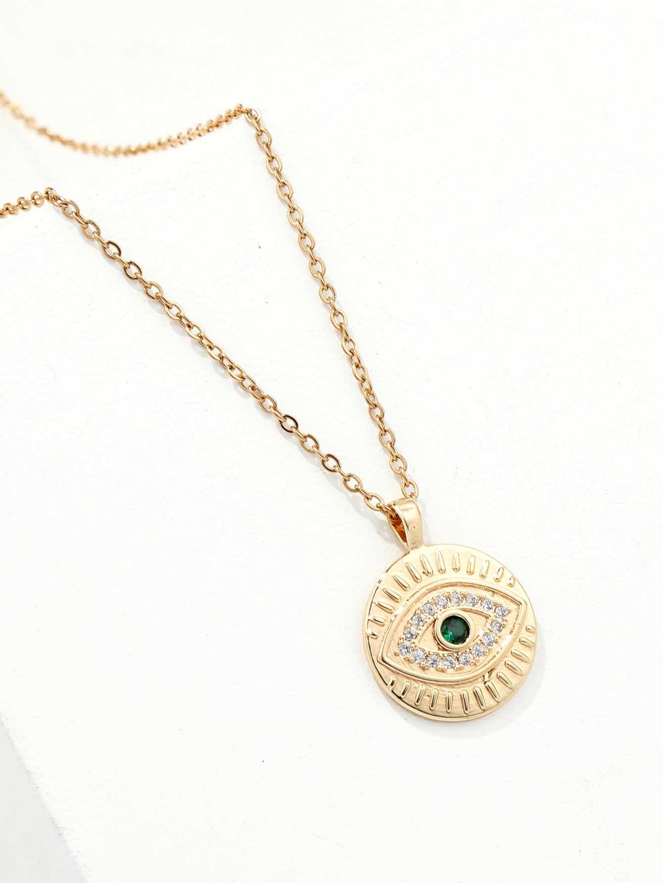 Copper 18K Gold Plated Simple Style Star Eye Inlay Zircon Pendant Necklace display picture 1