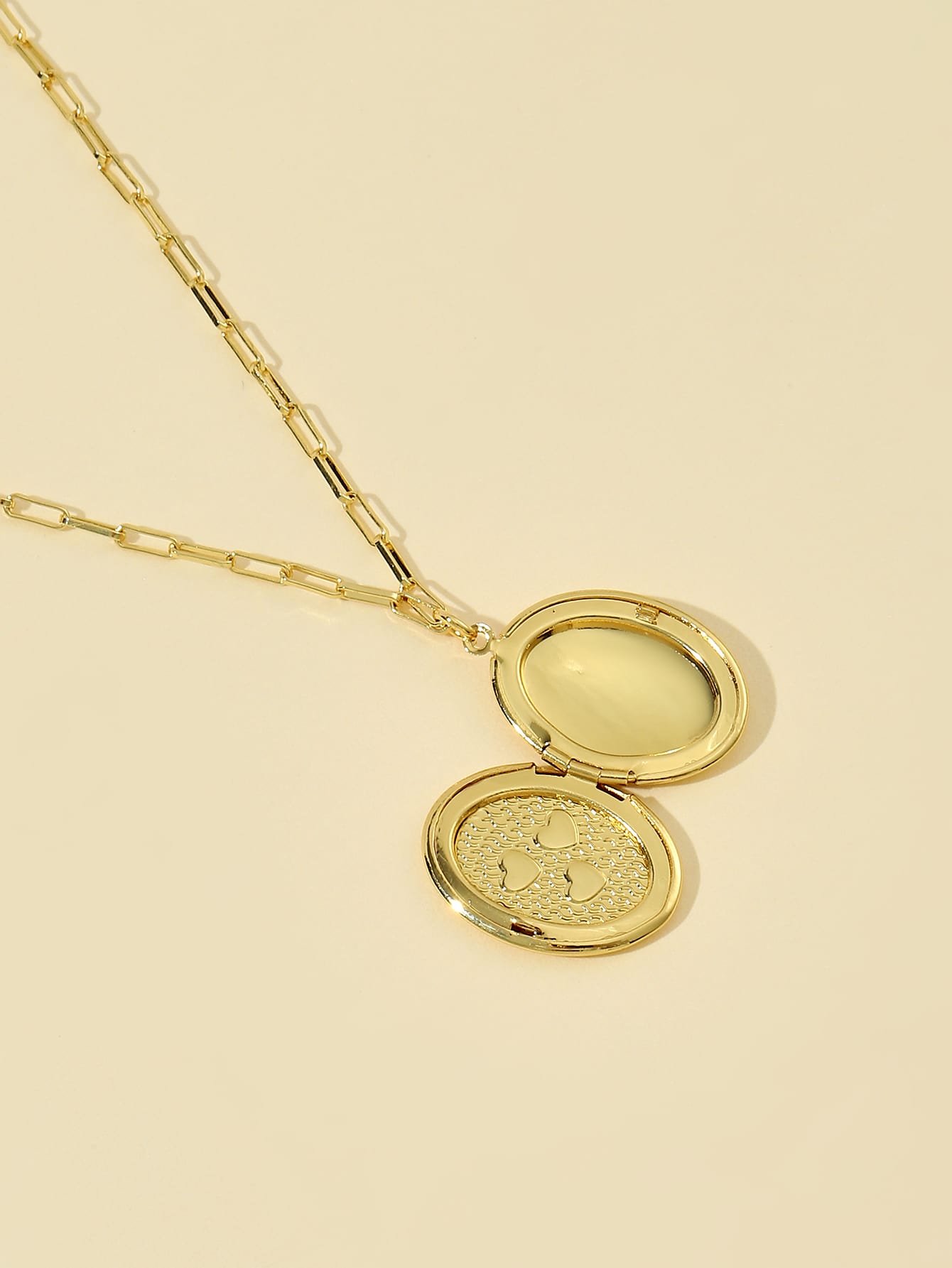 Cobre Chapados en oro de 18k Vacaciones Oval Concha Embutido Circón Collar Colgante Collar De Medallón display picture 2