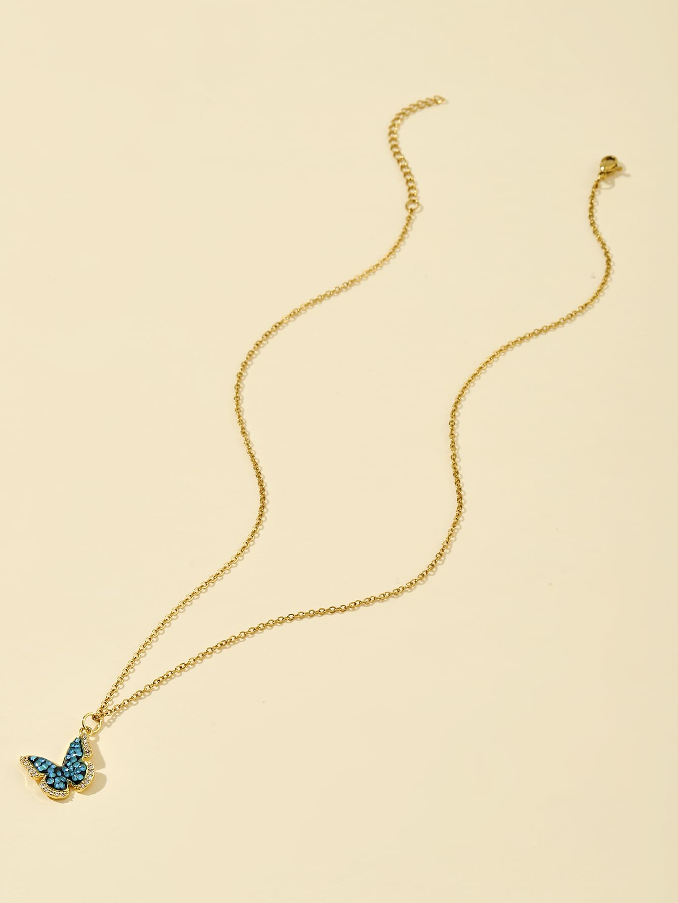 Kupfer 18 Karat Vergoldet Einfacher Stil U-Form Sonne Schmetterling Inlay Zirkon Halskette Mit Anhänger display picture 7