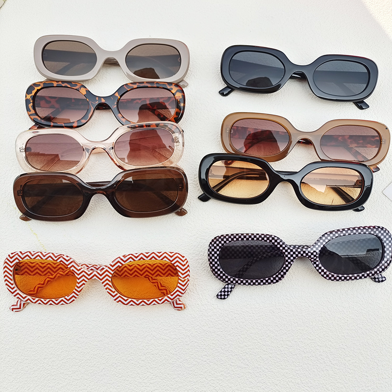 IG Style Retro Cool Style Solid Color Pc Resin Oval Frame Full Frame Women's Sunglasses display picture 1