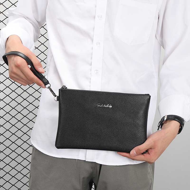 Men's Solid Color Leather Zipper Clutch Bag display picture 5