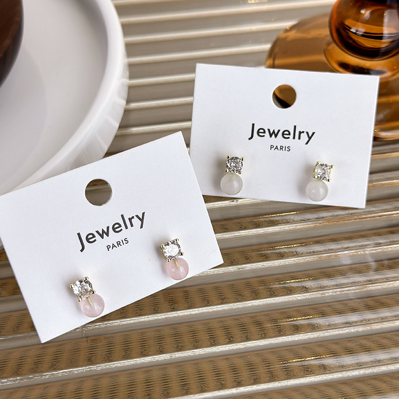 1 Pair Simple Style Geometric Plating Inlay Alloy Copper Zircon Ear Studs display picture 9