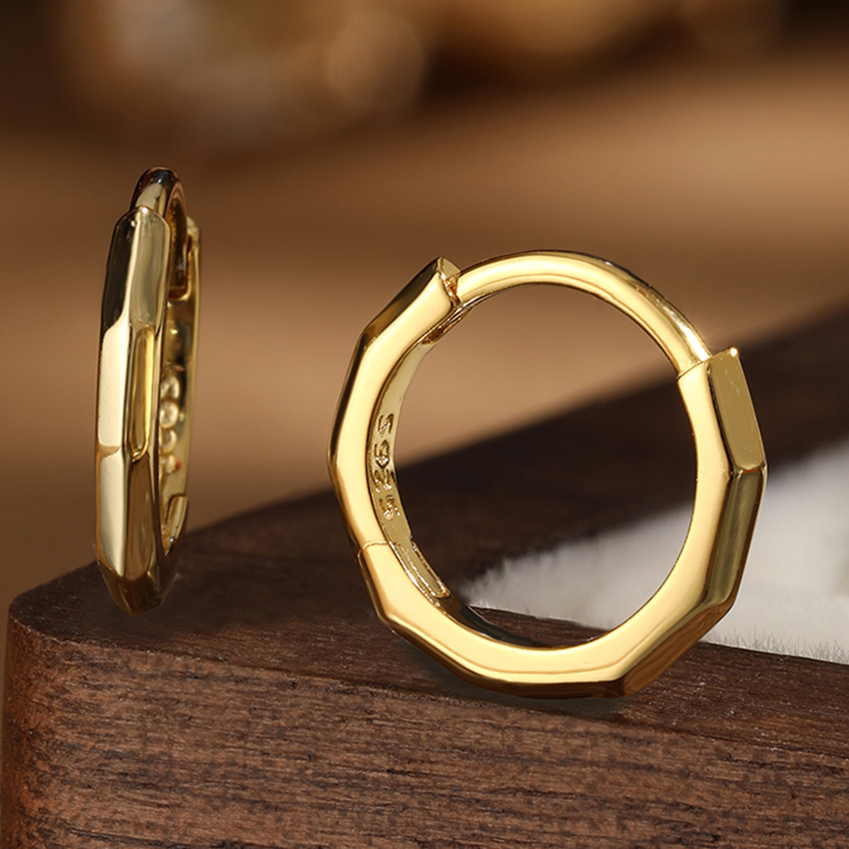 1 Paar Lässig Einfacher Stil Kreis Runden Sterling Silber Weißgold Plattiert Reif Ohrringe display picture 3