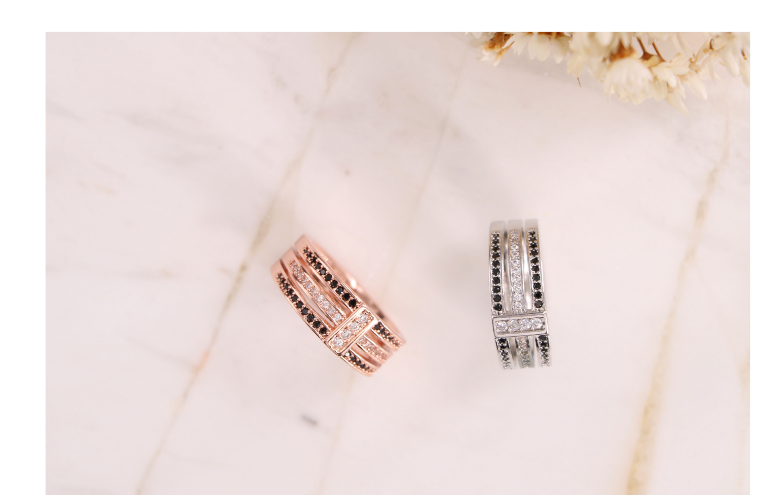 Wholesale IG Style Round Copper Plating Inlay Zircon Rings display picture 2
