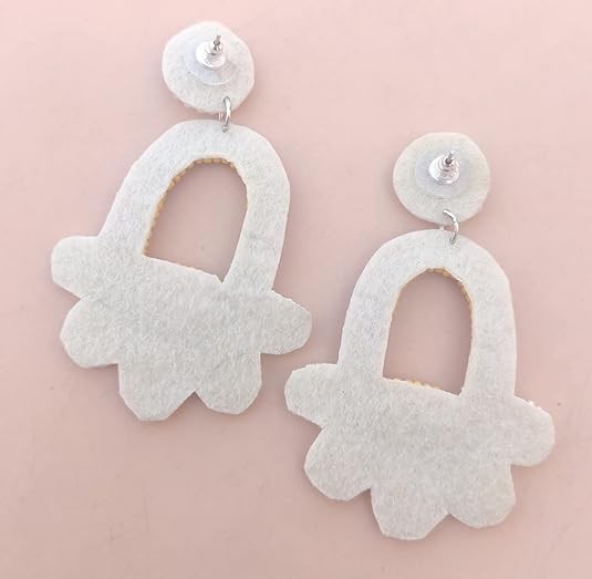 1 Pair Elegant Simple Style Plant Flower Hollow Out Stainless Steel Cloth Glass Drop Earrings display picture 1