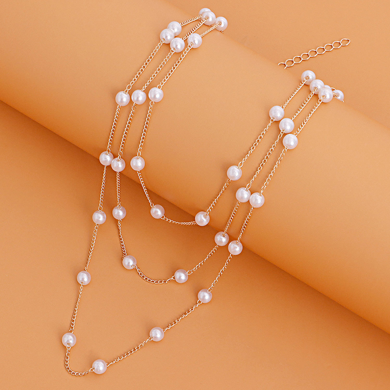 Elegant Simple Style Geometric Alloy Plastic Plastic Women's Three Layer Necklace display picture 2