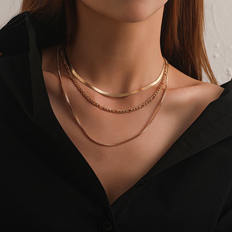Hip-Hop Simple Style Geometric Alloy Women's Three Layer Necklace display picture 1