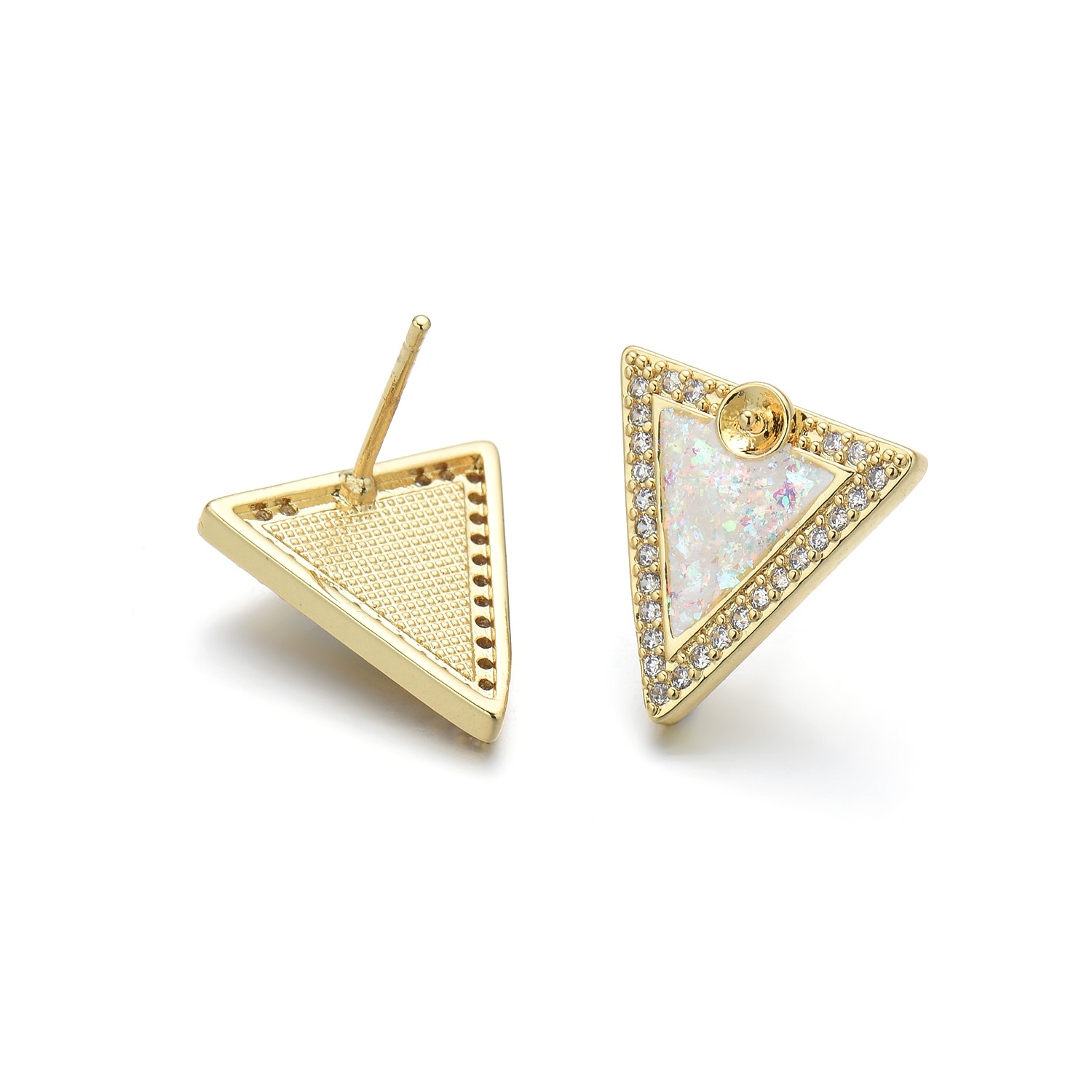 1 Pair Casual Simple Style Triangle Moon Heart Shape Copper Zircon 18K Gold Plated Ear Studs display picture 7