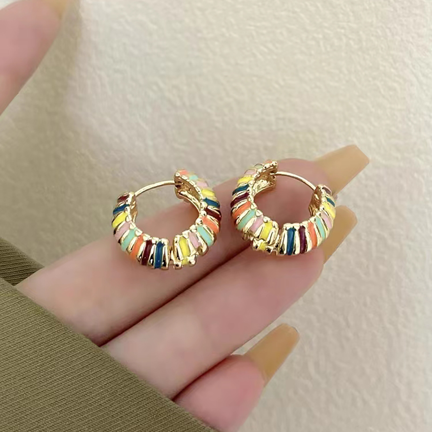 1 Paire Mignon Style Vintage Rond Placage Le Cuivre Plaqué Or 18K Boucles D'Oreilles display picture 6