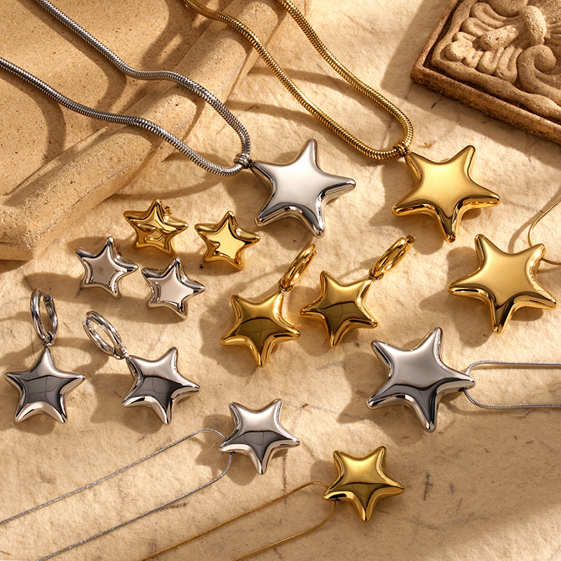 Acero Inoxidable 304 Chapados en oro de 18k Estilo Francés Estilo Simple Estrella Aretes Collar display picture 8