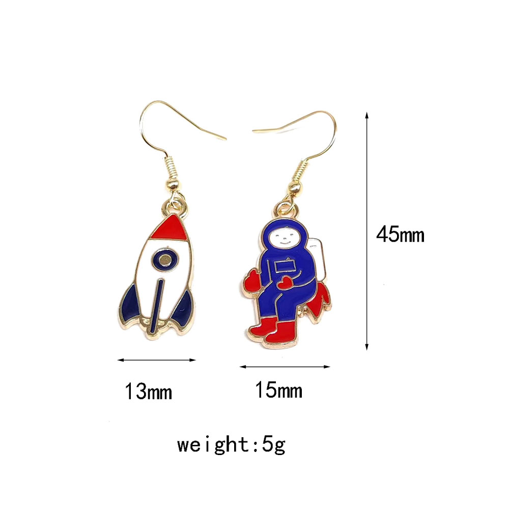 1 Pair Elegant Modern Style Astronaut Rocket Enamel Plating Alloy Gold Plated Drop Earrings display picture 7