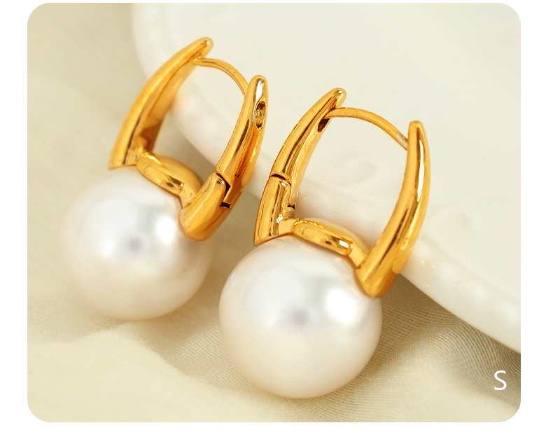 1 Pair Vintage Style Pearl Plating Inlay Titanium Steel Glass Bead 18K Gold Plated Drop Earrings display picture 7