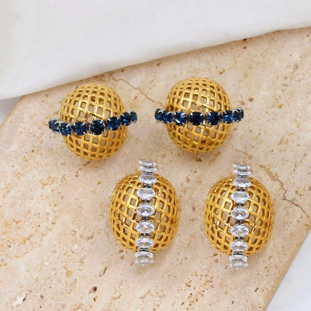 1 Pair Simple Style Classic Style Solid Color Plating Inlay 304 Stainless Steel Zircon 18K Gold Plated Ear Studs display picture 14