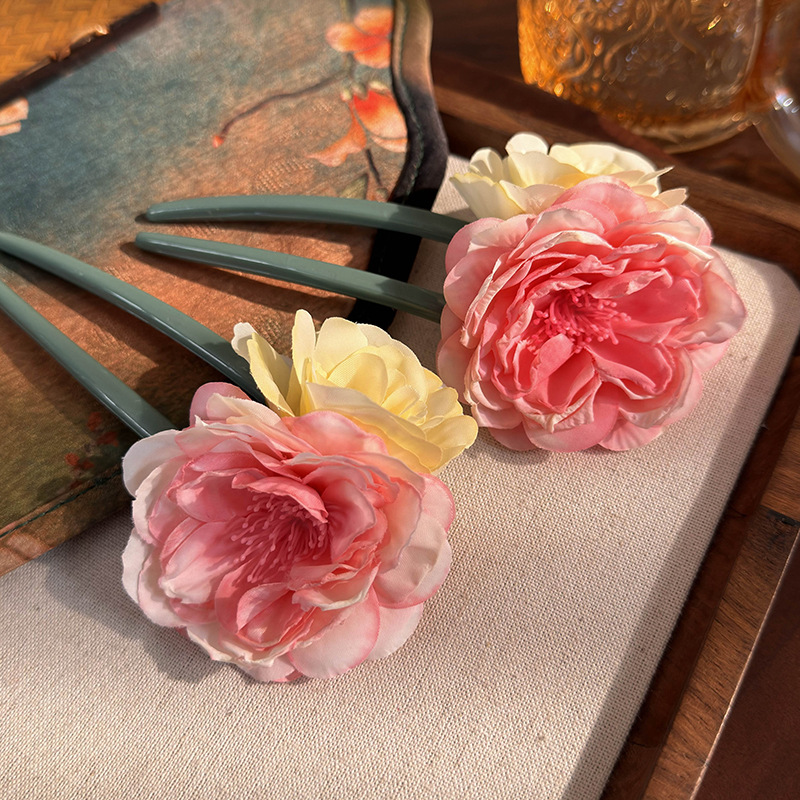 Women's Elegant Romantic Flower Cloth Resin Flowers Hairpin display picture 2