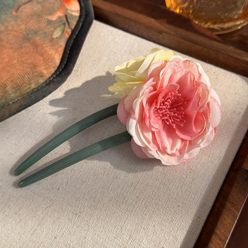 Women's Elegant Romantic Flower Cloth Resin Flowers Hairpin display picture 4