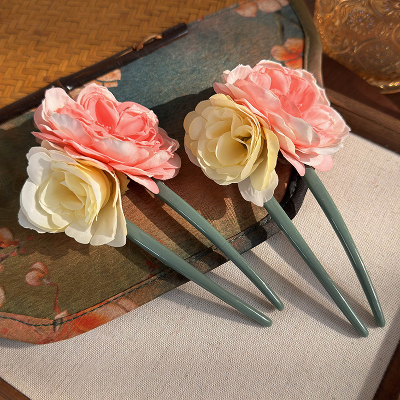 Women's Elegant Romantic Flower Cloth Resin Flowers Hairpin display picture 3