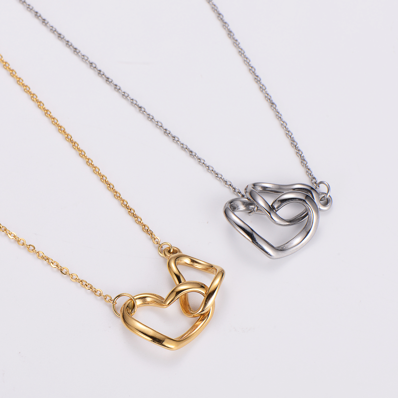 304 Stainless Steel Casual Simple Style Bow Knot Pendant Necklace display picture 5