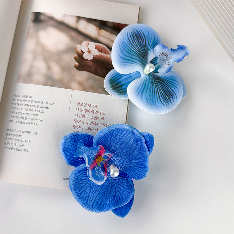 Women's Simple Style Solid Color Flower Resin Hair Clip display picture 8