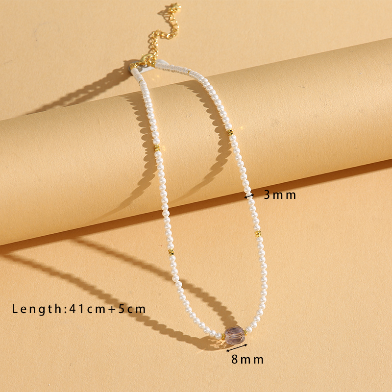 Elegant Simple Style Geometric Glass Pearl Black Pointed Gold Beaded 18K Gold Plated Women's Necklace display picture 2