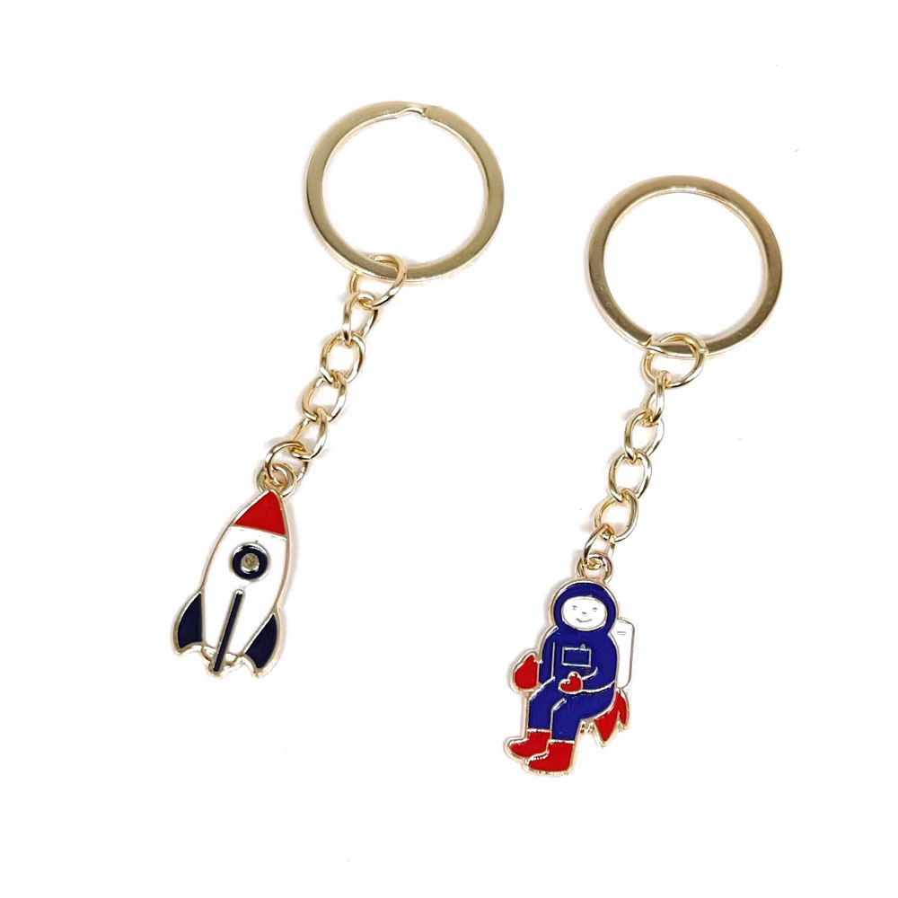 Streetwear Astronaut Rocket Alloy Enamel Gold Plated Bag Pendant Keychain display picture 4