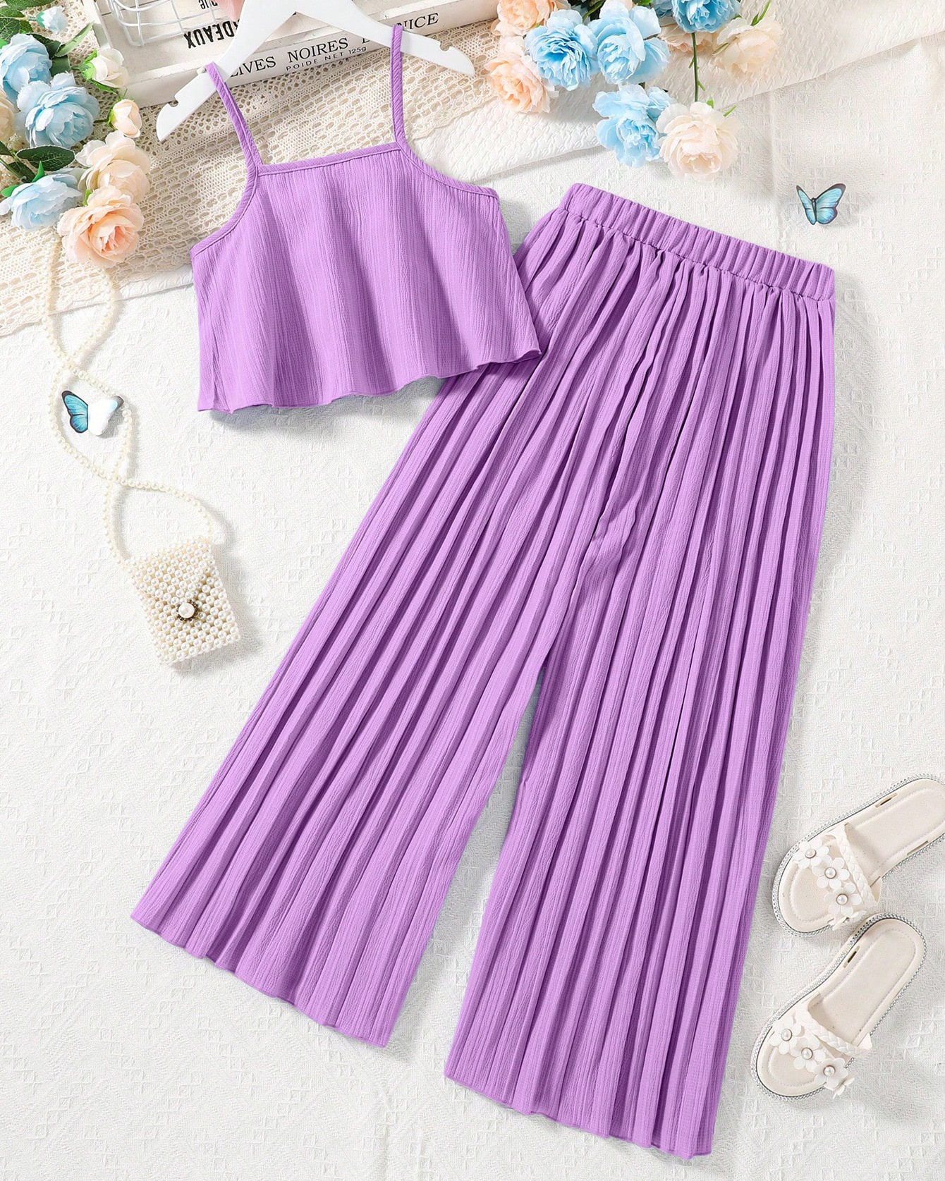 Simple Style Solid Color Polyester Girls Clothing Sets display picture 2