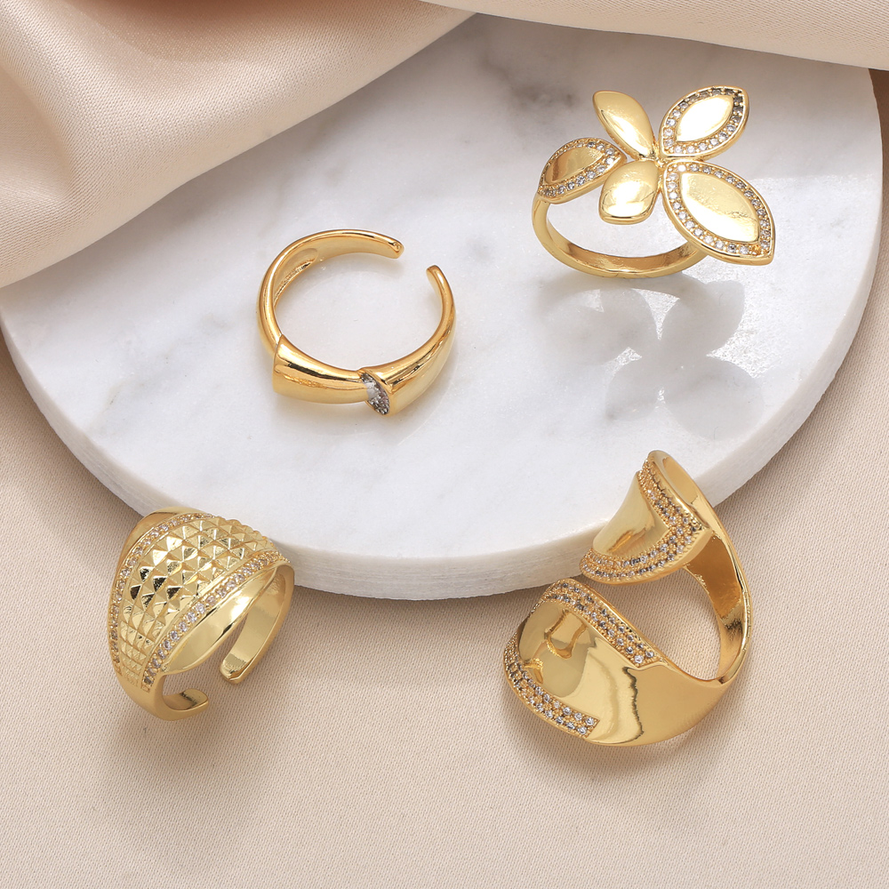 Wholesale Modern Style Simple Style Flower Copper Plating Inlay 18K Gold Plated Zircon Rings display picture 3