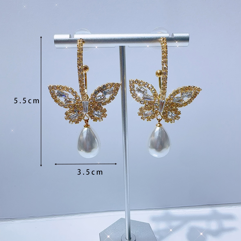 1 Pair Simple Style Classic Style Butterfly Plating Inlay Brass Rhinestones Zircon Gold Plated Drop Earrings display picture 7